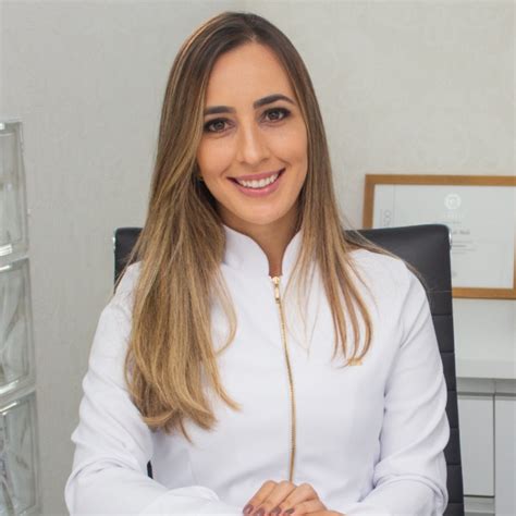 Dra. Jéssica Grandini .
